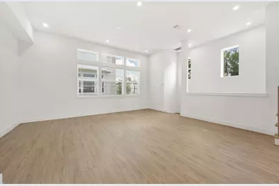 2125 Hoskins Drive #D, Houston, TX 77080 - Photo 6