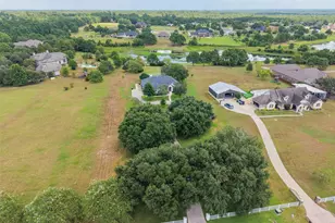8775 Grand Lake Estates Dr, Montgomery, TX 77316 - Photo 34