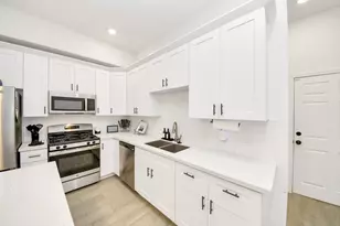 4613 Ireland St, Houston, TX 77016 - Photo 6