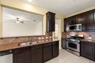 8107 Pavona Ridge Ln, Houston, TX 77040 - Photo 10