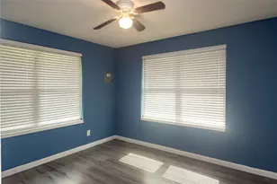 716 Hargest St, Prairie View, TX 77446 - Photo 8