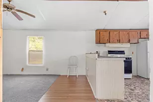 370 Lakeside Cir, Trinity, TX 75862 - Photo 4