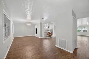 22 Willow Ln, Galveston, TX 77551 - Photo 12