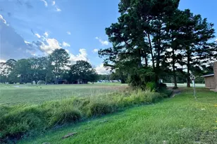 20 Shallow Spgs, Trinity, TX 75862 - Photo 8