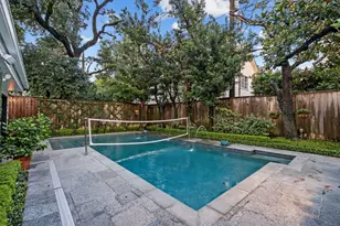 2419 Avalon Pl, Houston, TX 77019 - Photo 4