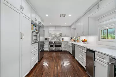 2419 Avalon Place, Houston, TX 77019 - Photo 16