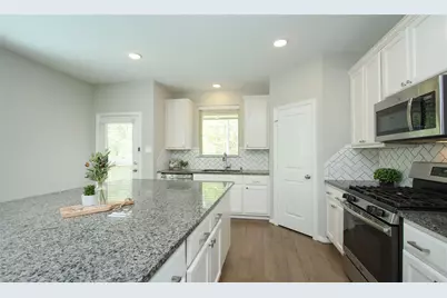 177 Emory Birch Drive, Montgomery, TX 77316 - Photo 10