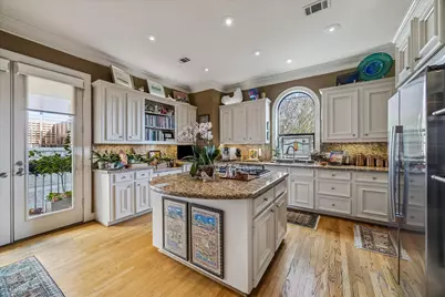 2415 W Main Street, Houston, TX 77098 - Photo 4