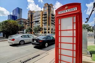 2415 W Main St, Houston, TX 77098 - Photo 36