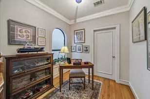2415 W Main St, Houston, TX 77098 - Photo 24