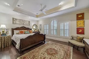 2415 W Main St, Houston, TX 77098 - Photo 32