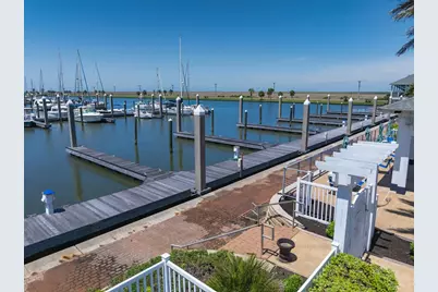 21 Hawkeye, Hitchcock, TX 77563 - Photo 16