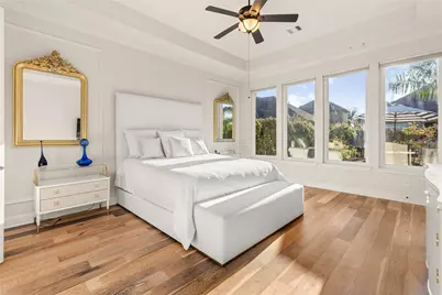 13702 Banks View Court, Houston, TX 77059 - Photo 24