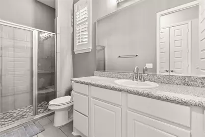 13702 Banks View Court, Houston, TX 77059 - Photo 34