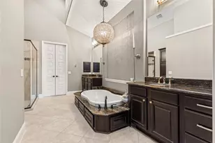 13702 Banks View Ct, Houston, TX 77059 - Photo 26