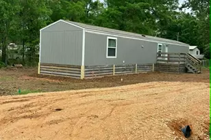 152 Wellington, Livingston, TX 77351 - Photo 4