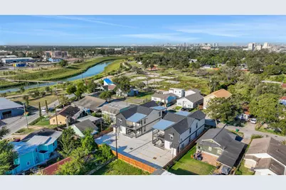 2619 Delafield St Street #4, Houston, TX 77023 - Photo 28