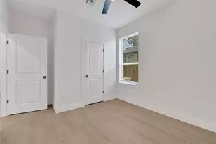 2619 Delafield St St, Houston, TX 77023 - Photo 16