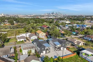 2619 Delafield St St, Houston, TX 77023 - Photo 26