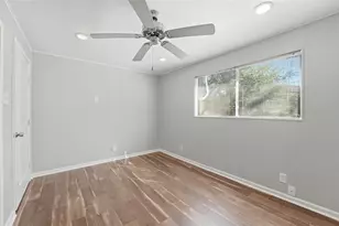 6526 Linden St, Houston, TX 77087 - Photo 18