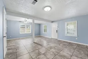 6526 Linden St, Houston, TX 77087 - Photo 4
