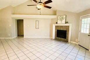 4035 Lotus Dr, Pearland, TX 77584 - Photo 6