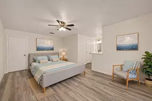 13431 Clarewood Dr, Houston, TX 77083 - Photo 18