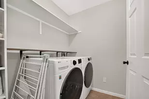 9710 Berkshire Trce, Pearland, TX 77584 - Photo 14