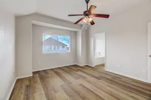 13983 Maximos Dr, Houston, TX 77083 - Photo 18