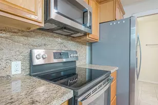 1407 Tiki Dr, Tiki Island, TX 77554 - Photo 16