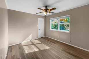 2517 Bering Dr, Houston, TX 77057 - Photo 18