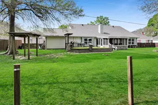 12708 Koawood Ln, Beaumont, TX 77713 - Photo 10