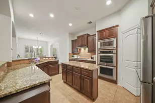 7418 Dresden Ave, Sugar Land, TX 77479 - Photo 12