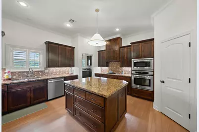 135 Wellspring Boulevard, Victoria, TX 77904 - Photo 16