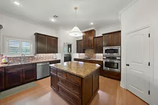 135 Wellspring Blvd, Victoria, TX 77904 - Photo 16