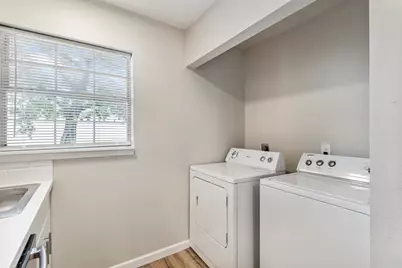 13210 Rockglen Street, Houston, TX 77015 - Photo 12