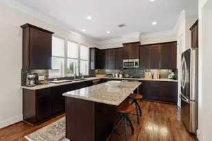 8811 Kolbe Bend Ln, Houston, TX 77080 - Photo 6