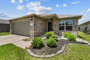 21227 Trumpet Lily Trl, Tomball, TX 77377 - Photo 2