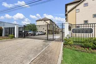 1514 Campbell Rd, Houston, TX 77055 - Photo 30