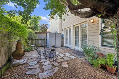 1514 Campbell Road #B, Houston, TX 77055 - Photo 4