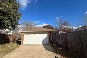 3007 Pacifica St, Carrollton, TX 75007 - Photo 6
