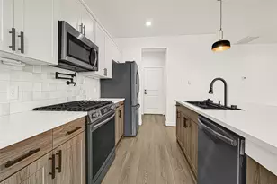 3613 Gano St, Houston, TX 77009 - Photo 2