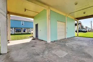 3259 Pirates Cove, Crystal Beach, TX 77650 - Photo 8