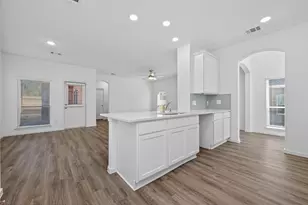 9750 Enclave Ridge Rd, Willis, TX 77318 - Photo 16