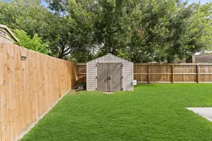 2634 Plymouth Rock Dr, Webster, TX 77598 - Photo 32