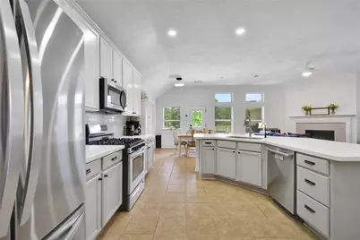 18510 Bluewater Cove Drive, Humble, TX 77346 - Photo 12