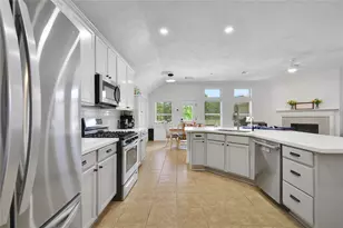 18510 Bluewater Cove Dr, Humble, TX 77346 - Photo 12