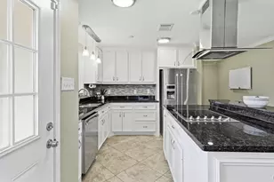 1734 Knightwick Dr, Houston, TX 77008 - Photo 20