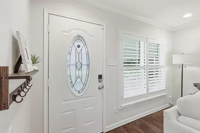 1734 Knightwick Drive, Houston, TX 77008 - Photo 6