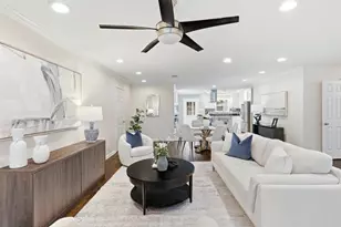 1734 Knightwick Dr, Houston, TX 77008 - Photo 1